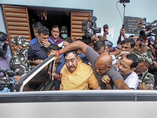 Trinamool Congress leader Anubrata Mondal after his arrest by the CBI in connection with a cattle smuggling case, at Bolpur in Birbhum district of West Bengal (Photo: PTI)