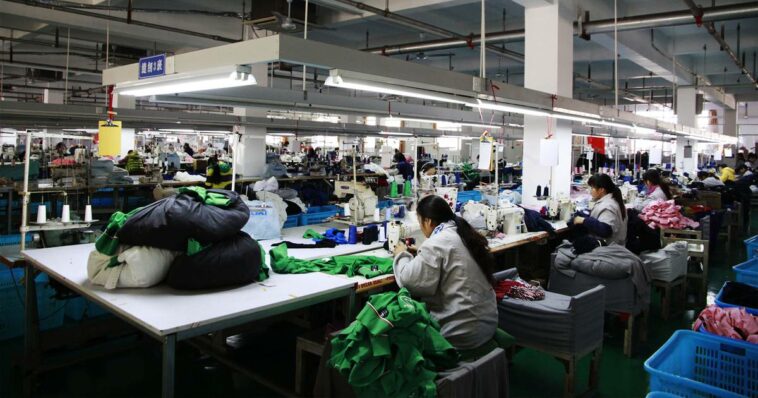 China Factory Orders Drop in Ominous Sign for Global Outlook