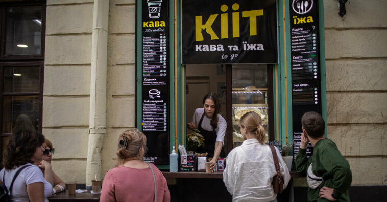 Displaced by War, Ukrainians Open a New Front as Entrepreneurs