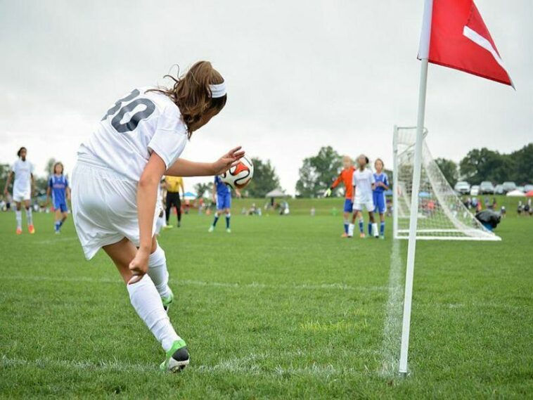 News Picture: Getting Young Athletes Ready for a New School Year