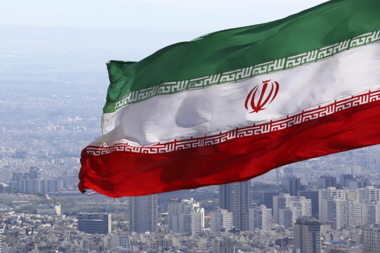 Iranian operatives reportedly spying on members of a think tank in the U.S.