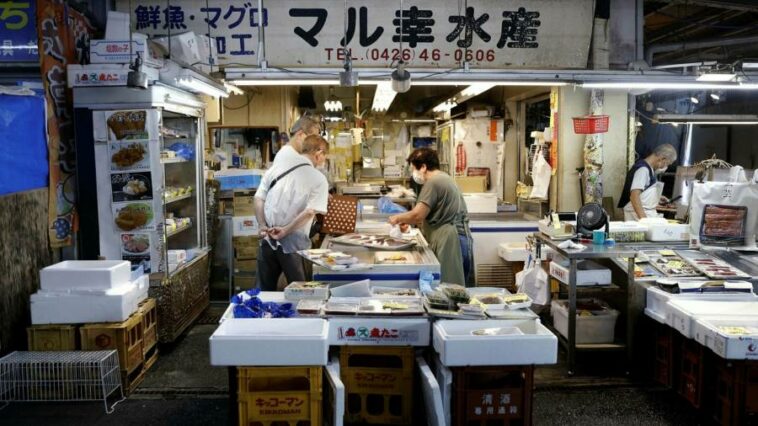 Japan has ‘once-in-lifetime’ chance to end deflation, says departing BoJ official