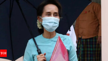 Myanmar court convicts Suu Kyi on more corruption charges