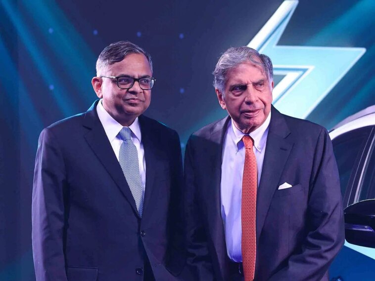 Ratan Tata Backs Startup That Helps Senior Citizens Form Inter-Generational Friendships With Young Graduates