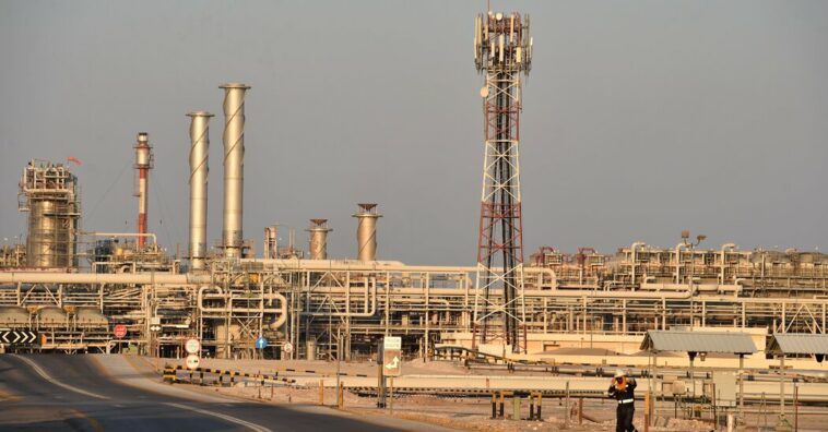 Saudi Aramco’s Profit Jumps 90 Percent on High Oil Prices