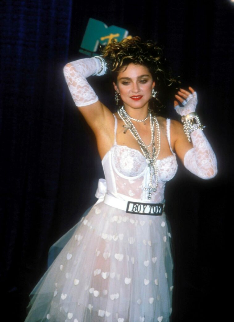 The Most Iconic MTV VMAs Looks of All Time