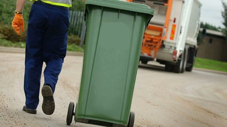 The reason why hundreds of bins were not collected in Bolton