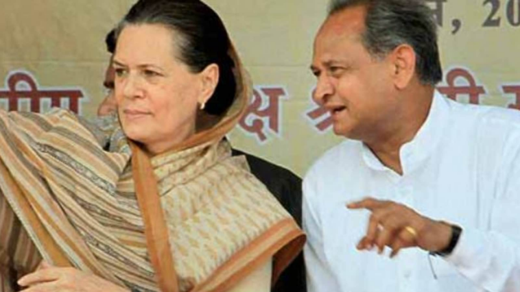 Amid Rajasthan Crisis, Congress Panel Asks Sonia to Pull Ashok Gehlot Out of Party President Race