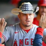 Angels' Trout homers in seventh straight game