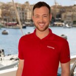 Below Deck Med's Kyle Viljoen Tells All on His Kiss With a Charter Guest - E! Online