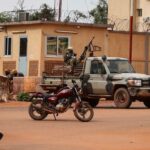 Burkina Faso: 'Internal crisis' in army as gunfire heard near presidency