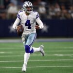 Cowboys QB Prescott to have surgery on thumb