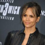 Halle Berry Responds Perfectly To Twitter User Who Confused Her With Halle Bailey, The New Star Of ‘The Little Mermaid’