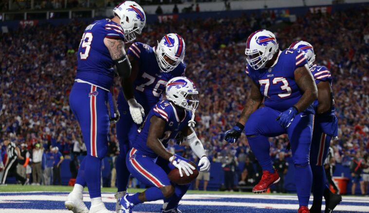 Josh Allen, Stefon Diggs dominate in win — but Bills are special all around