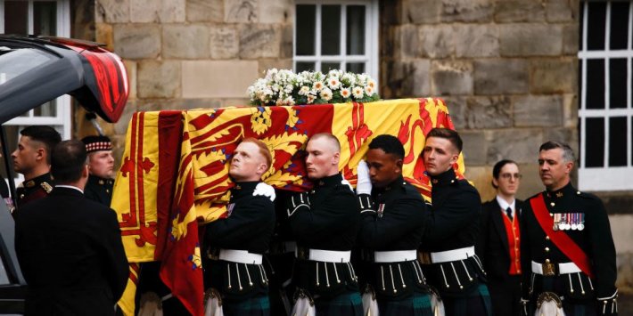 Here's How The Queen's Lying In State At Westminster Hall Will Work