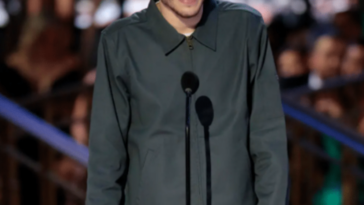 On Monday, Pete Davidson Showed Up To The 2022 Emmys Unexpectedly, Dressed In A Standard Grey Dickies Suit