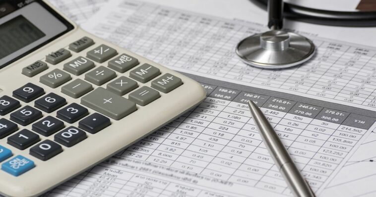 Providers urge CMS to change policy for split visit payment