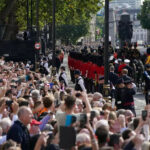 Queen Elizabeth II: Queues run to 30 hours as people pay respects