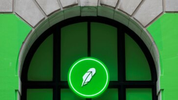 Robinhood, Circle to Allow Customers to Trade Second-Largest Stablecoin USD Coin: All Details