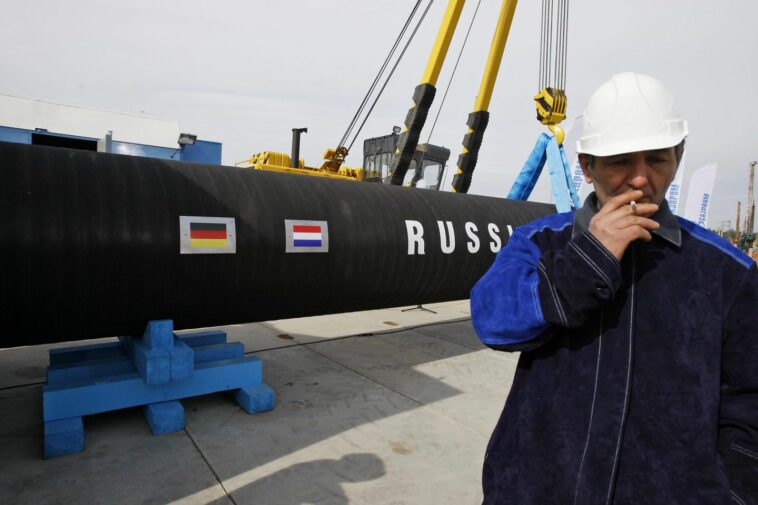 Russia's Gazprom to halt gas to Europe via key pipeline