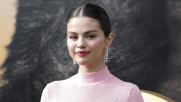 Selena Gomez Has A Great Time Making Fun Of Her Only Murders In The Building Co-Stars At The Emmys