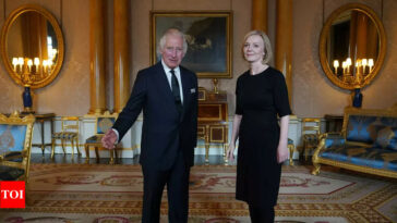 Truss to accompany King Charles on tour of Britain to lead mourning