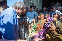 UN chief sees ‘great heights’ of human endurance and heroism amid ‘climate carnage’ in Pakistan