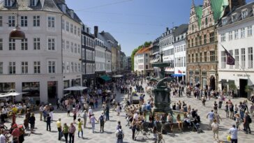 Why urban streets around the world are going car-free