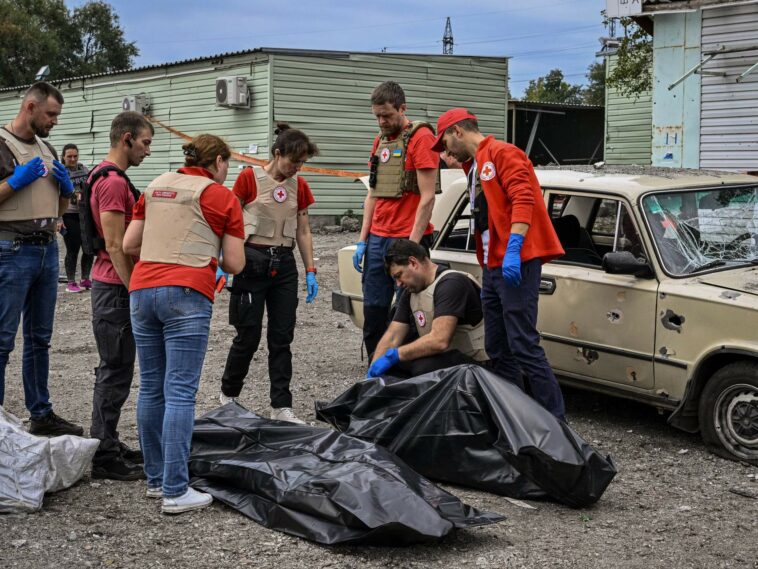 24 killed after Ukraine evacuation convoy shelled: Governor