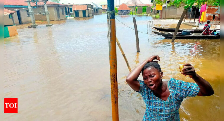 Boat capsizes amid floods in southeast Nigeria; 76 missing