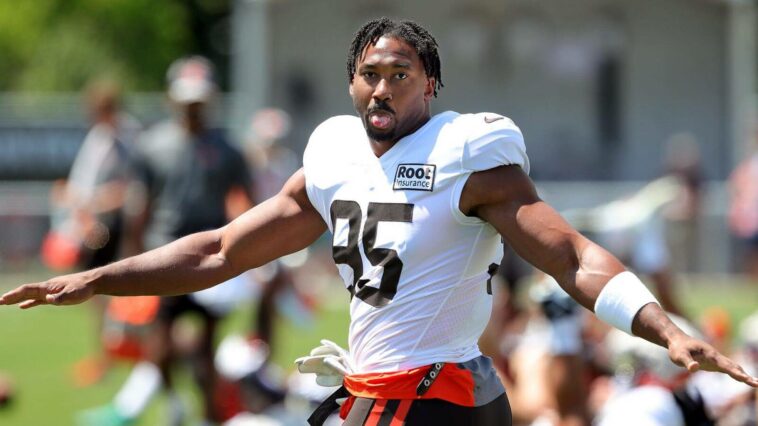 Browns' Myles Garrett cleared to play less than two weeks after car crash