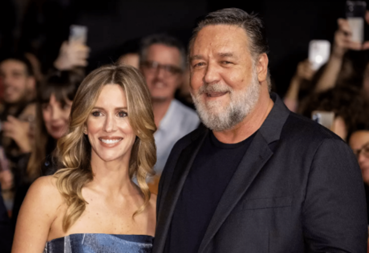 For The First Time Ever, Russell Crowe And Britney Theriot Attended A Red Carpet Event Together