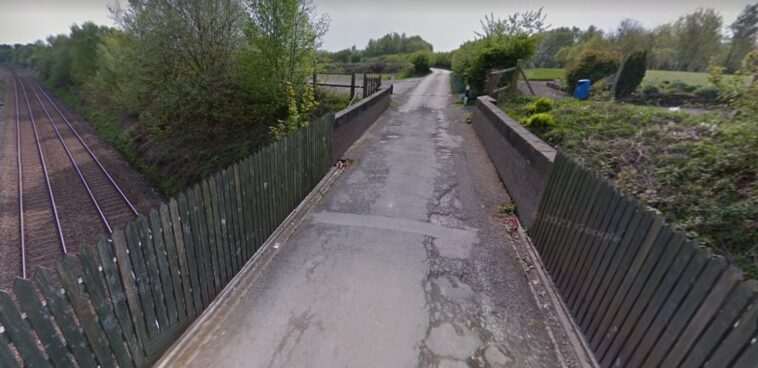 Golf club access bridge set to be demolished and replaced as part of £78m rail electrification