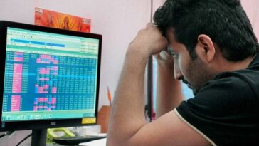 MARKET LIVE: Sensex extends slide, down 500 pts; Nifty50 below 17,000