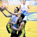 Encho Serrano (photo above, with ball) is one of those stepping up for Phoenix, while Mikey Williams (left photo) has been suspended for a week after missing another practice. —PHOTOS FROM PBA IMAGES