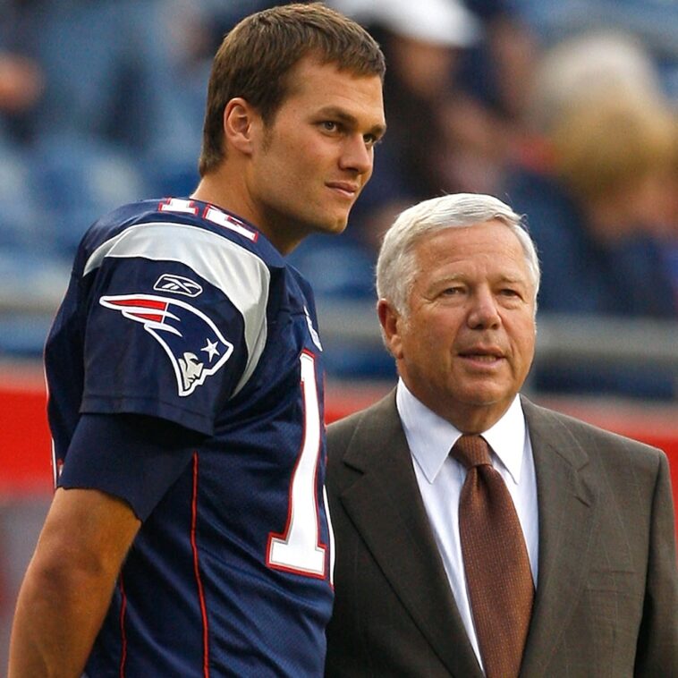 Tom Brady Makes Solo Appearance at Patriots Owner Robert Kraft's Star-Studded Wedding - E! Online