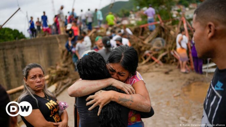 Venezuela: 22 dead in floods caused by heavy rains