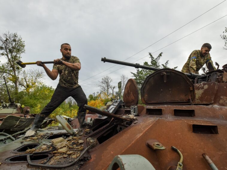 ‘Dilemma for the Russians’ after surrendering key Ukraine city