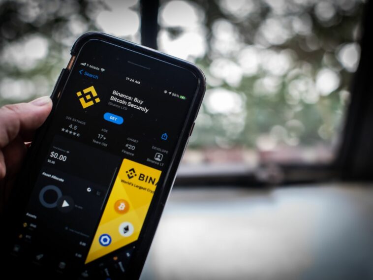 Binance plans to buy key rival FTX in latest crypto bailout