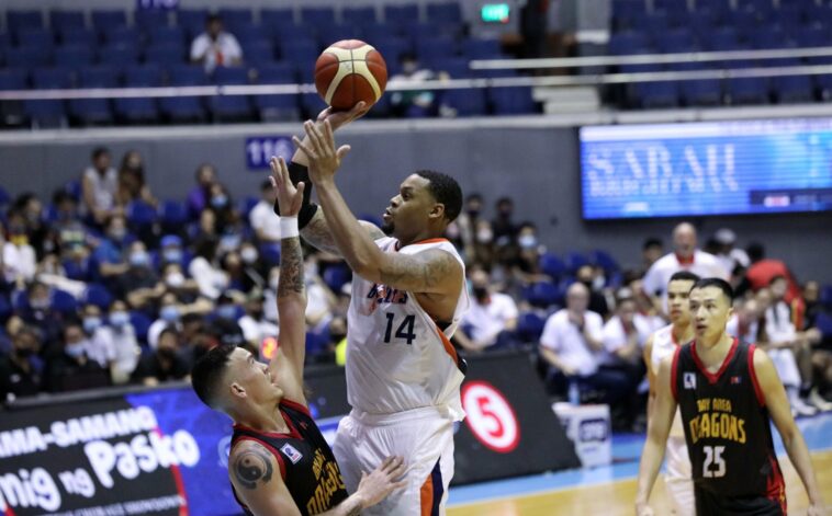 Meralco import KJ McDaniels. –PBA IMAGES