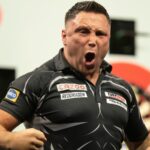 Grand Slam of Darts: Gerwyn Price, Raymond van Barneveld, Michael Smith and Rob Cross all win