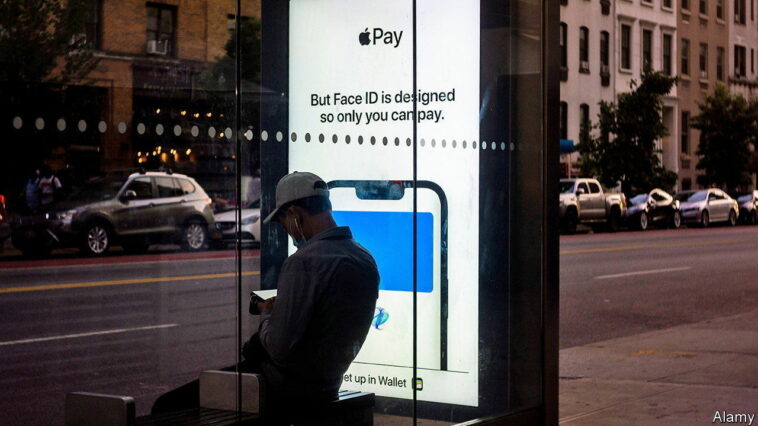 2JJE259 An advertisement on a bus shelter in Chelsea in New York on Thursday, July 14, 2022 informs passer-by and commuters of the privacy and security afforded by using Apple devices. (© Richard B. Levine)