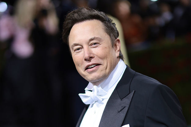 From Dwayne Johnson To Kris Jenner, Let's Decide If These 35 People Could Run Twitter Better Than Elon Musk