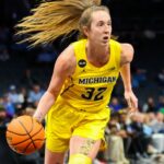 Women's Bracketology: Michigan moves into top 16, UConn returns to No. 2 seed