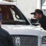 Ben Affleck Serves Jennifer Lopez Dunkin' Coffee While Working a Drive-Through in Boston