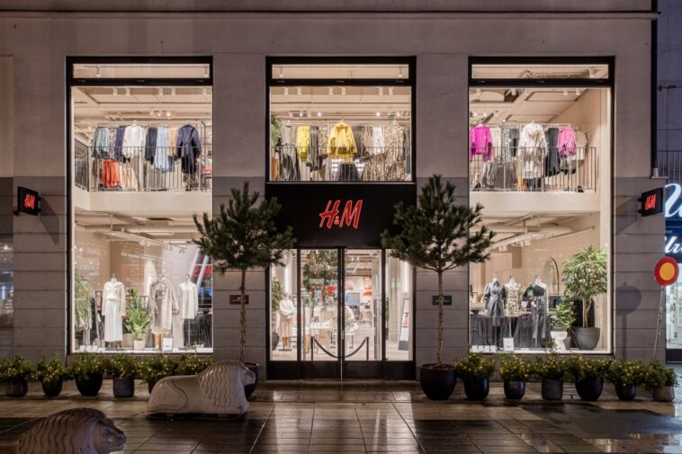 H&M Q4 Profits Hit By Russia Exit, One-Time Costs