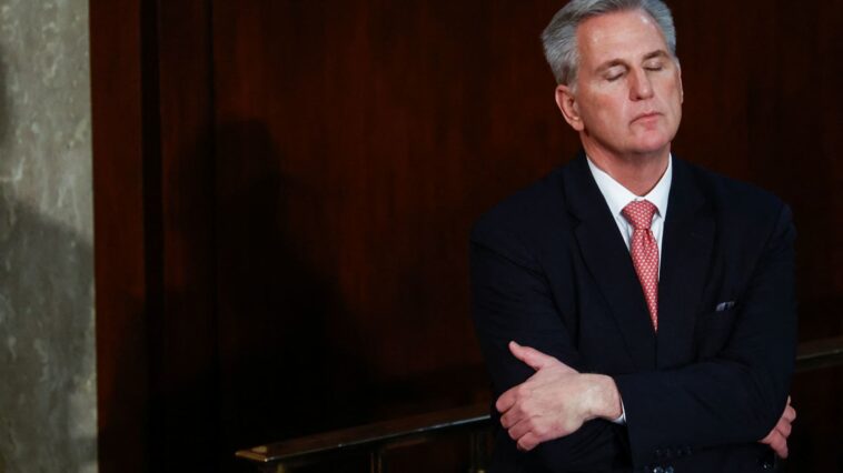 Live updates: GOP leader McCarthy fights for his political future in historic battle for U.S. House speaker