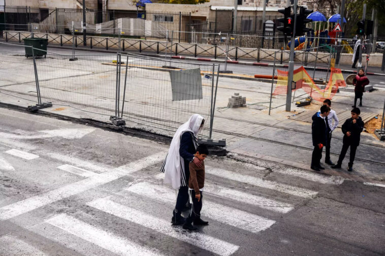 New gun attack in east Jerusalem after synagogue shooting