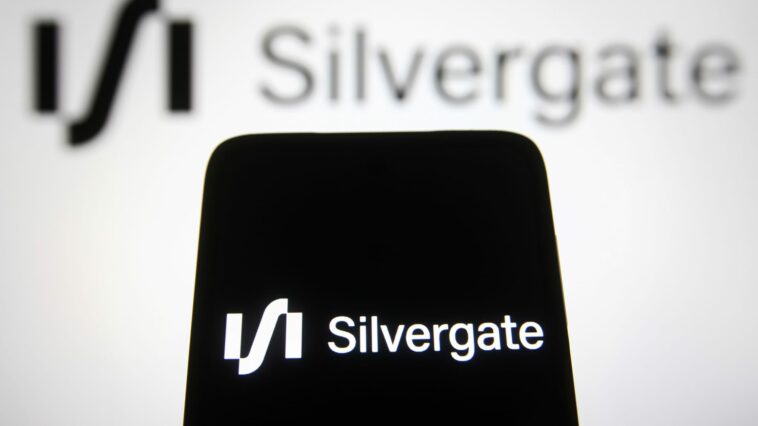 Silvergate Capital tanks nearly 40% after crypto bank discloses massive Q4 withdrawals