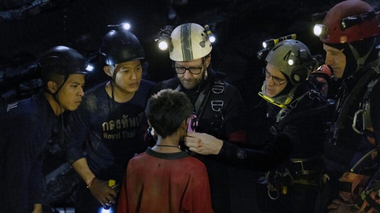 Captain of Thai Soccer Team Rescued From Cave Flooding Dies at 17